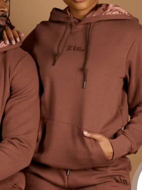 Kin silk lined hoddie size m